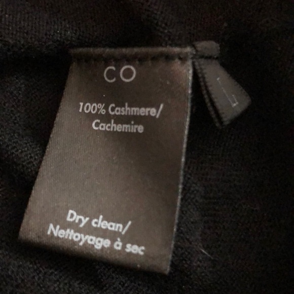 C O Light weight cashmere long sleeve sweater with tie in front - Picture 4 of 4